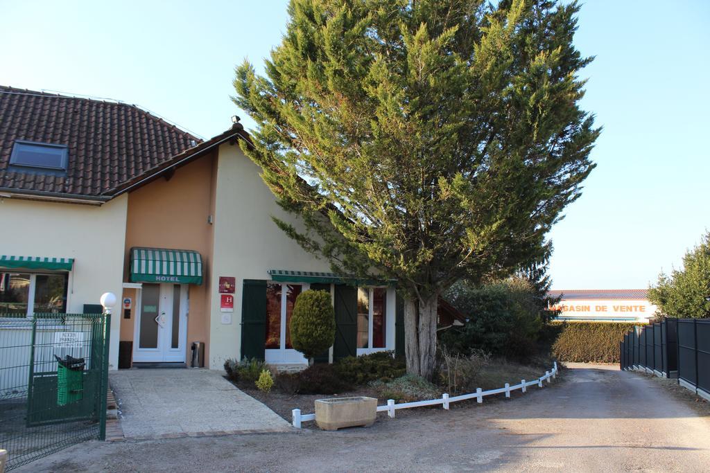 Villa Hotel Troyes Exterior foto